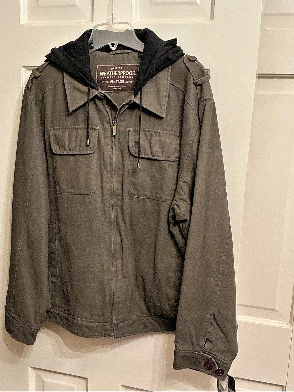 Weatherproof Vintage 1948 Field Jacket Gray & Black Size Medium NWT